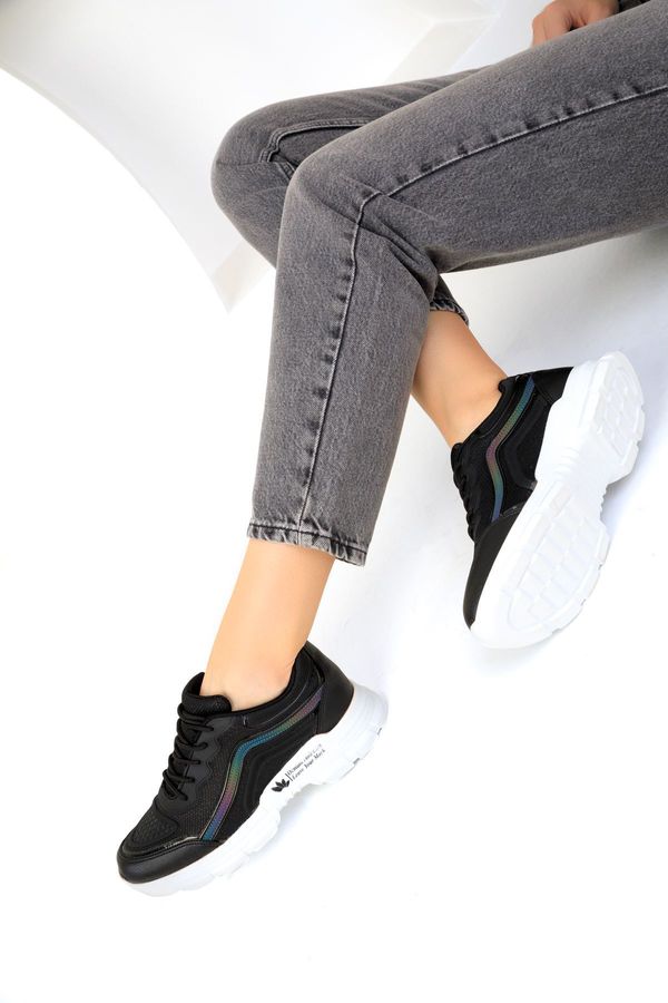 Soho Soho Black Women's Sneaker 19255