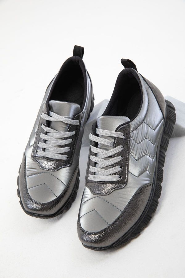 Soho Soho Platinum Women's Sneakers 19982