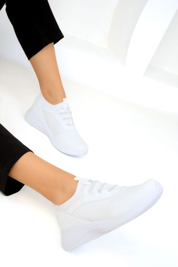 Soho Soho White Women's Sneakers 19594