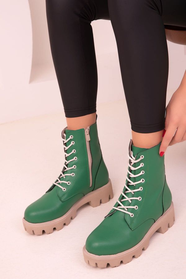 Soho Soho Women's Green Boots & Booties 17612
