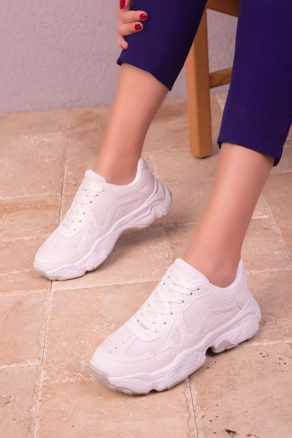 Soho Soho Women's White Sneakers 18148