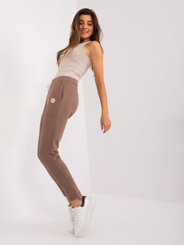 RELEVANCE Sweatpants-RV-DR-8370-1.57P-brown