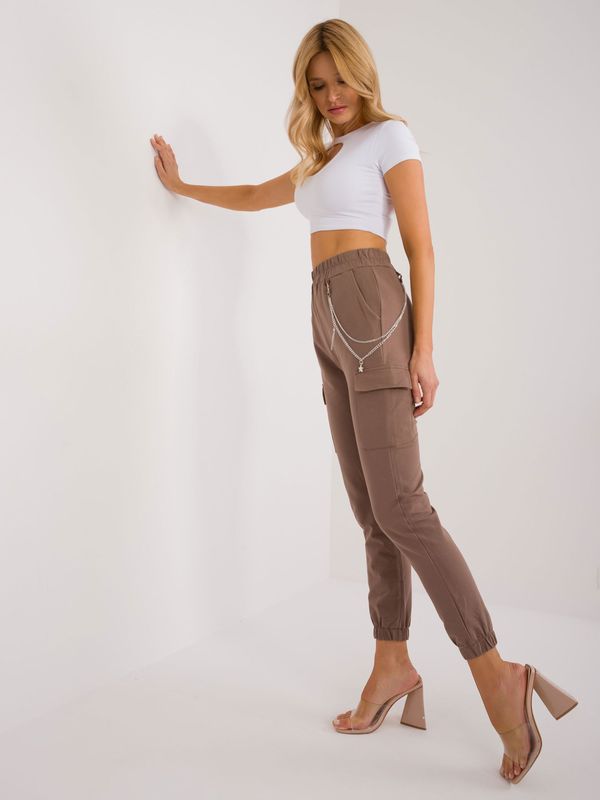 RELEVANCE Sweatpants-RV-DR-9604.27-brown