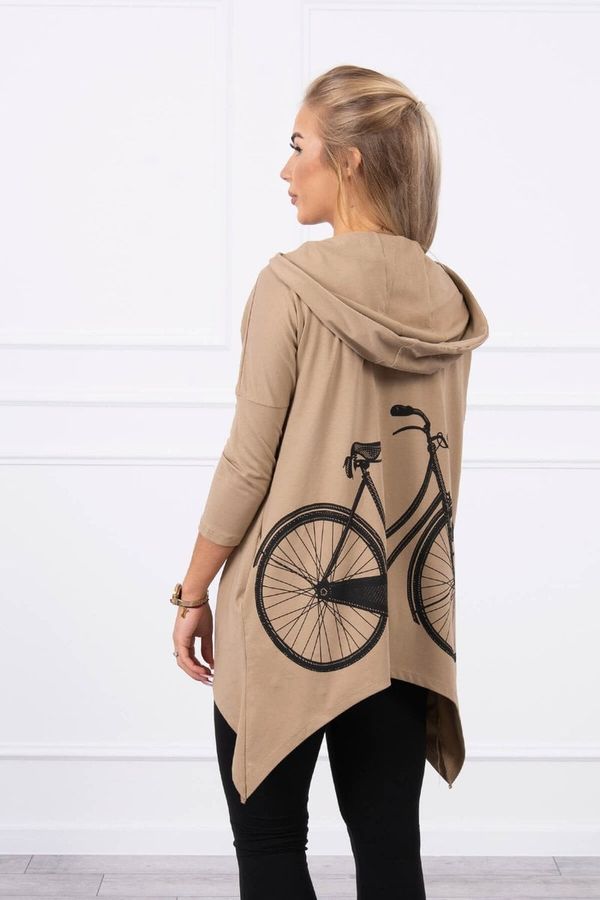 Kesi Sweatshirt with a camel cycling print