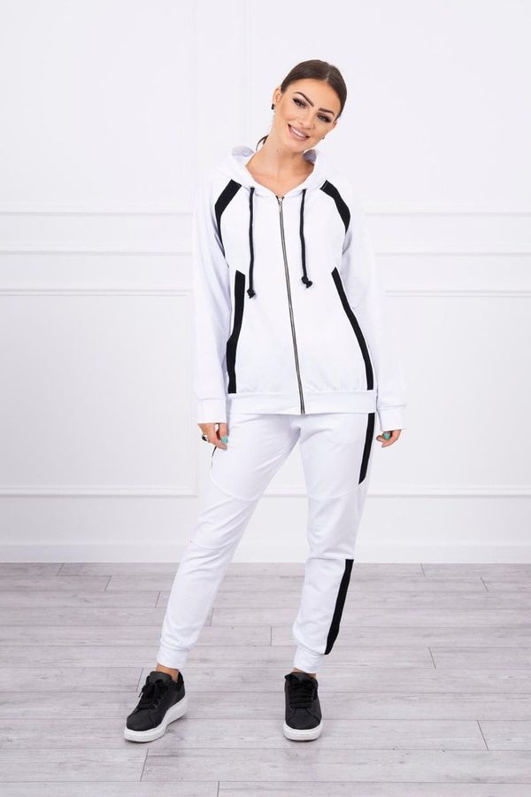 Kesi Tracksuit with white stripes