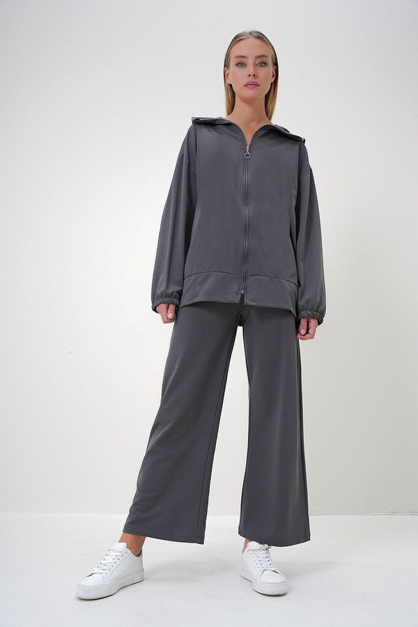 Trend Alaçatı Stili Trend Alaçatı Stili Women's Anthracite Polo Collar Zippered Jacket and Trousers Set