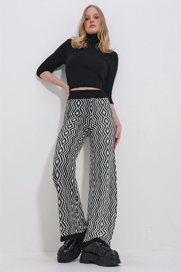 Trend Alaçatı Stili Trend Alaçatı Stili Women's Black-Cream Ethnic Patterned High Waist Knitwear Palazzo Trousers