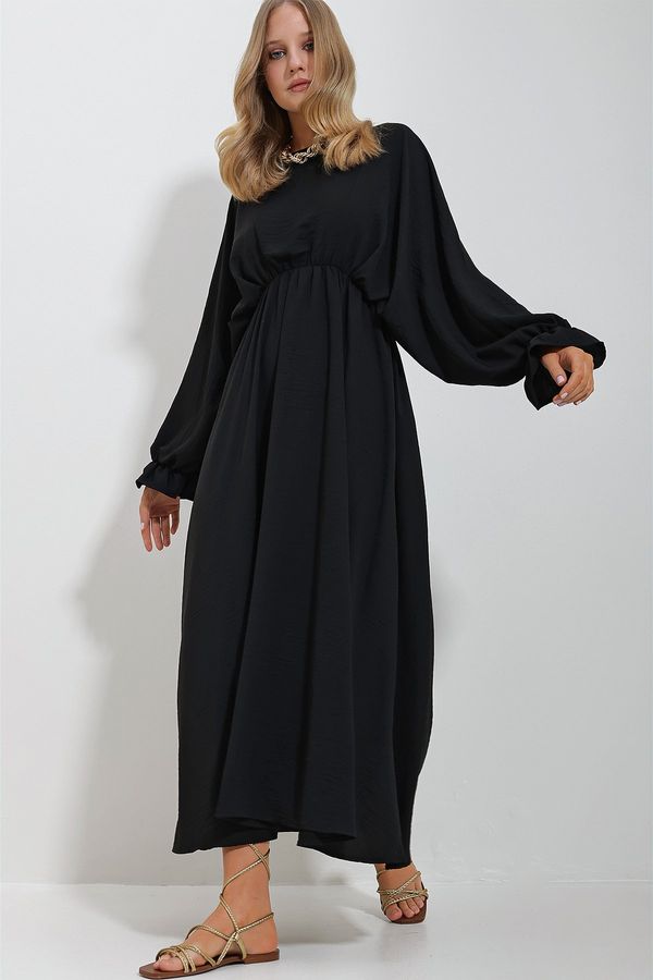 Trend Alaçatı Stili Trend Alaçatı Stili Women's Black Crew Neck Balloon Sleeve Aerobin Fabric Maxi Length Dress