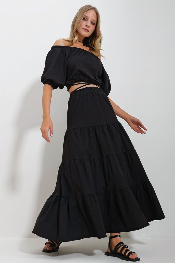 Trend Alaçatı Stili Trend Alaçatı Stili Women's Black Madonna Collar Crop Blouse Gathered Inner Lined Skirt Poplin Suit