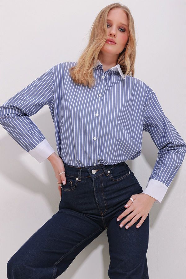 Trend Alaçatı Stili Trend Alaçatı Stili Women's Blue Collar And Cuff Garnish Striped Woven Oversize Shirt