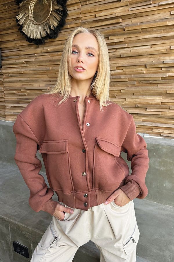 Trend Alaçatı Stili Trend Alaçatı Stili Women's Cinnamon Snap Closure Double Pocket Crop Jacket