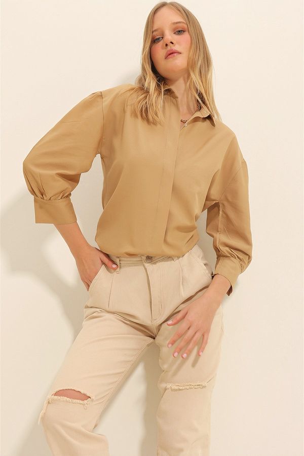 Trend Alaçatı Stili Trend Alaçatı Stili Women's Dark Beige Balloon Sleeve Basic Poplin Shirt