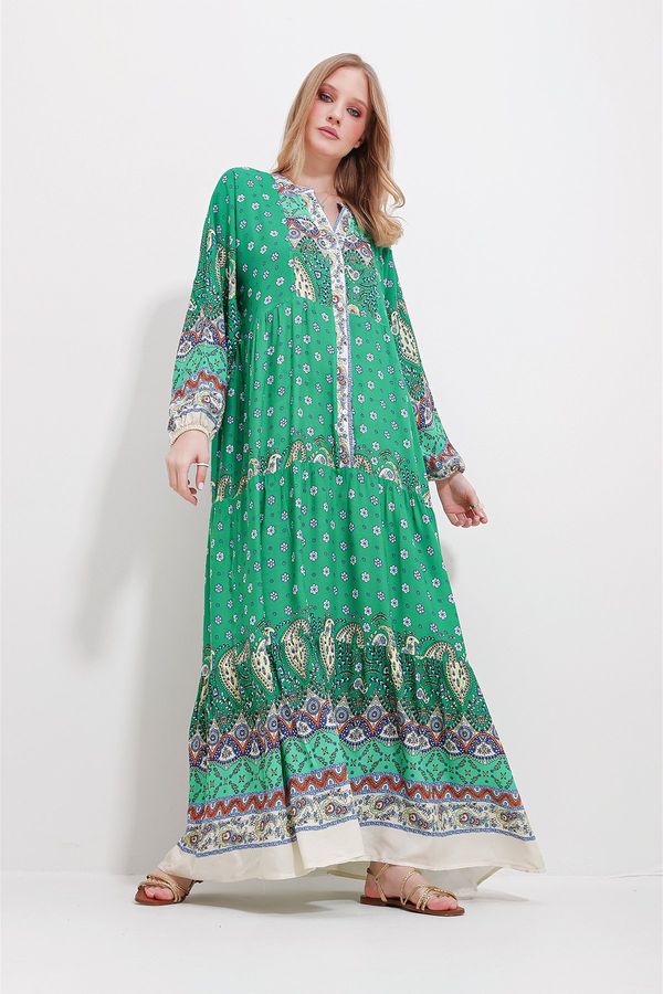 Trend Alaçatı Stili Trend Alaçatı Stili Women's Green Large Collar Shawl Patterned Maxi Length Dress