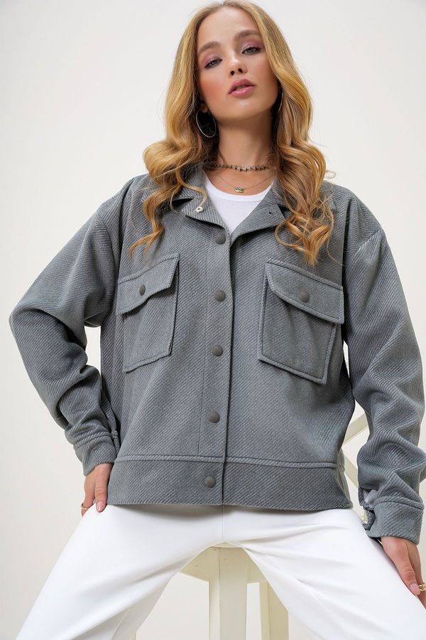 Trend Alaçatı Stili Trend Alaçatı Stili Women's Grey Lined Double Pocket Cashmere Jacket