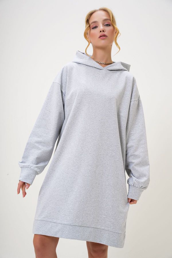 Trend Alaçatı Stili Trend Alaçatı Stili Women's Greymelange Hooded Sweatshirt Dress