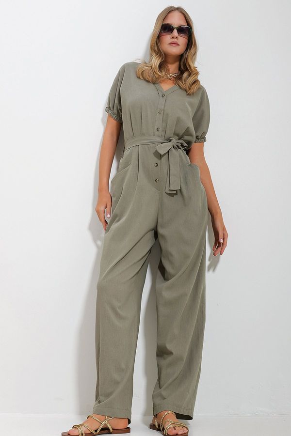 Trend Alaçatı Stili Trend Alaçatı Stili Women's Khaki Front Buttoned Double Pocket Mikanos Linen Jumpsuit