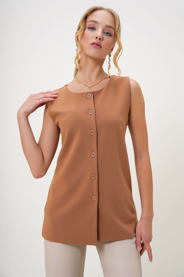 Trend Alaçatı Stili Trend Alaçatı Stili Women's Mink Crew Neck Knitted Crepe Long Vest