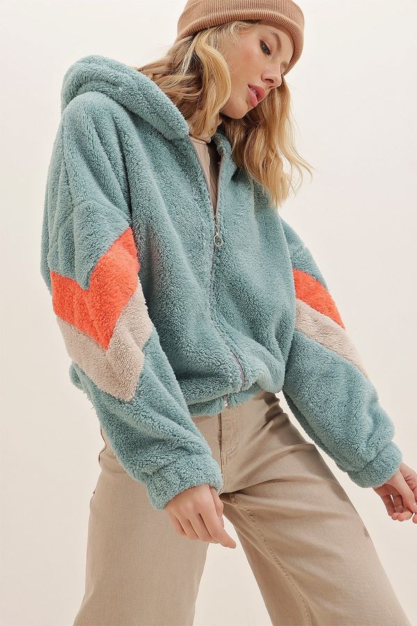 Trend Alaçatı Stili Trend Alaçatı Stili Women's Mint Hoodie with Zippered Sleeves Color Block Oversized Plush Sweatshirt