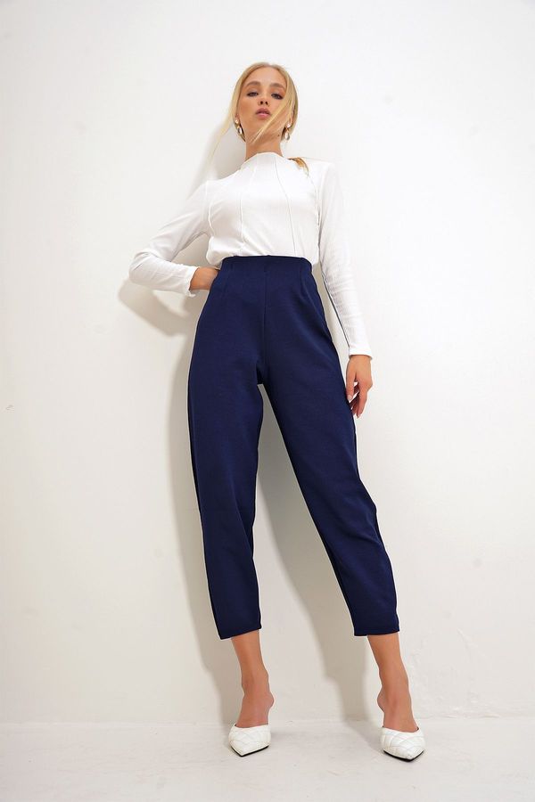 Trend Alaçatı Stili Trend Alaçatı Stili Women's Navy Blue High Waist Darted Flowy Crepe Knitted Trousers