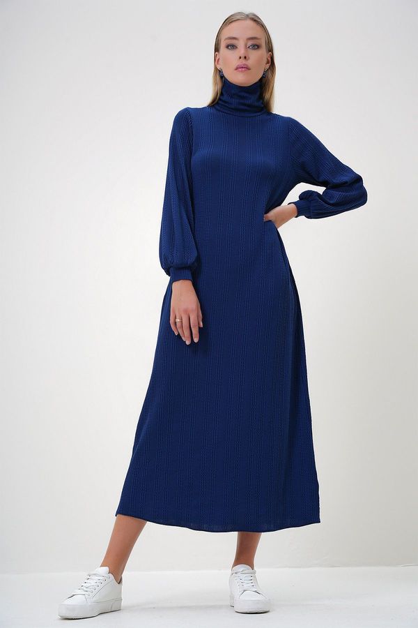 Trend Alaçatı Stili Trend Alaçatı Stili Women's Navy Blue Turtleneck Burgundy Fabric Long Dress