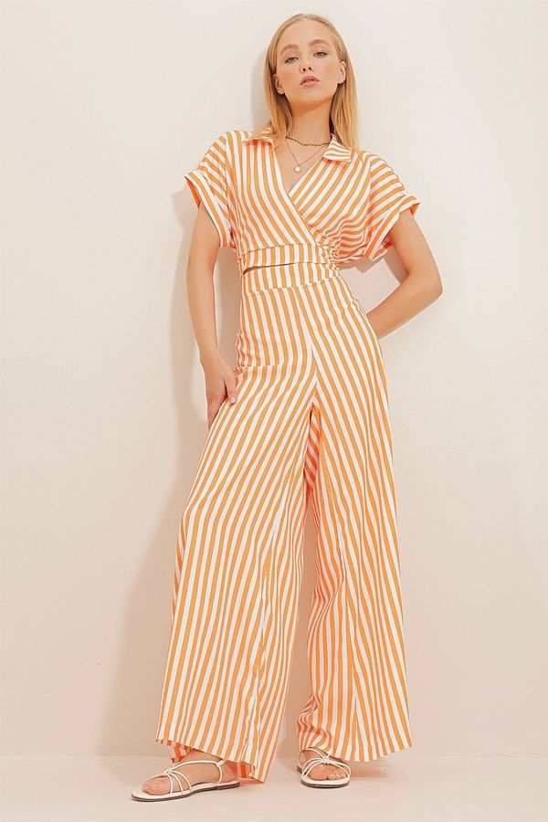 Trend Alaçatı Stili Trend Alaçatı Stili Women's Orange Double Breasted Collar Striped Crop, Blouse And Pants Suit