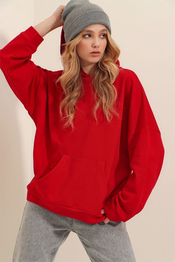Trend Alaçatı Stili Trend Alaçatı Stili Women's Red Hooded Kangaroo Pocket 3 Thread Thick Sweatshirt