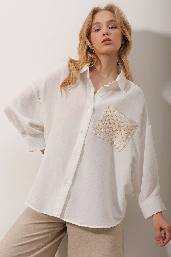 Trend Alaçatı Stili Trend Alaçatı Stili Women's White Crochet Pocket Textured Linen Shirt