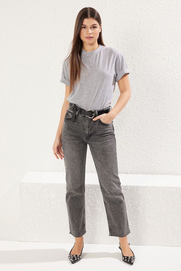Trendyol Trendyol Anthracite Normal Waist Comfort Straight Jeans