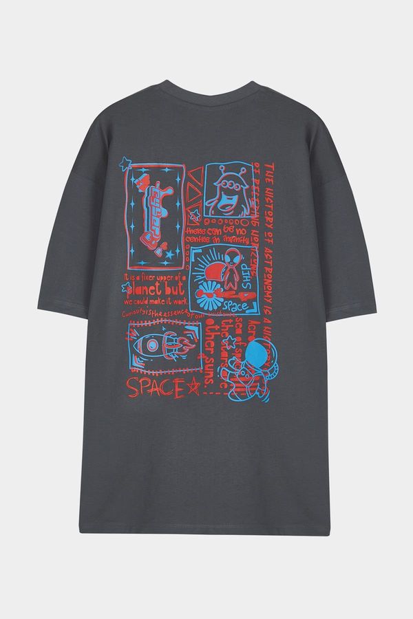 Trendyol Trendyol Anthracite Oversize/Wide Cut 100% Back Printed Short Sleeve T-shirt