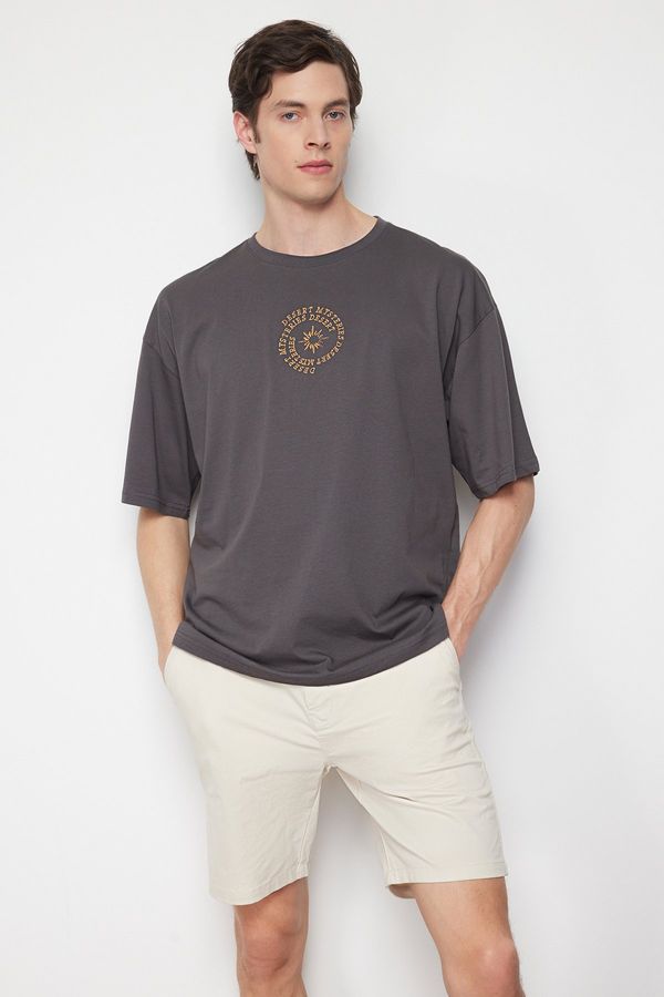 Trendyol Trendyol Anthracite Oversize/Wide Cut 100% Cotton T-shirt with Text Embroidery