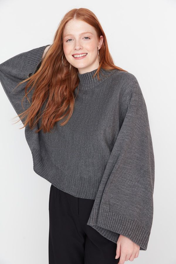 Trendyol Trendyol Anthracite Wide Pattern Bat Sleeve Knitwear Sweater