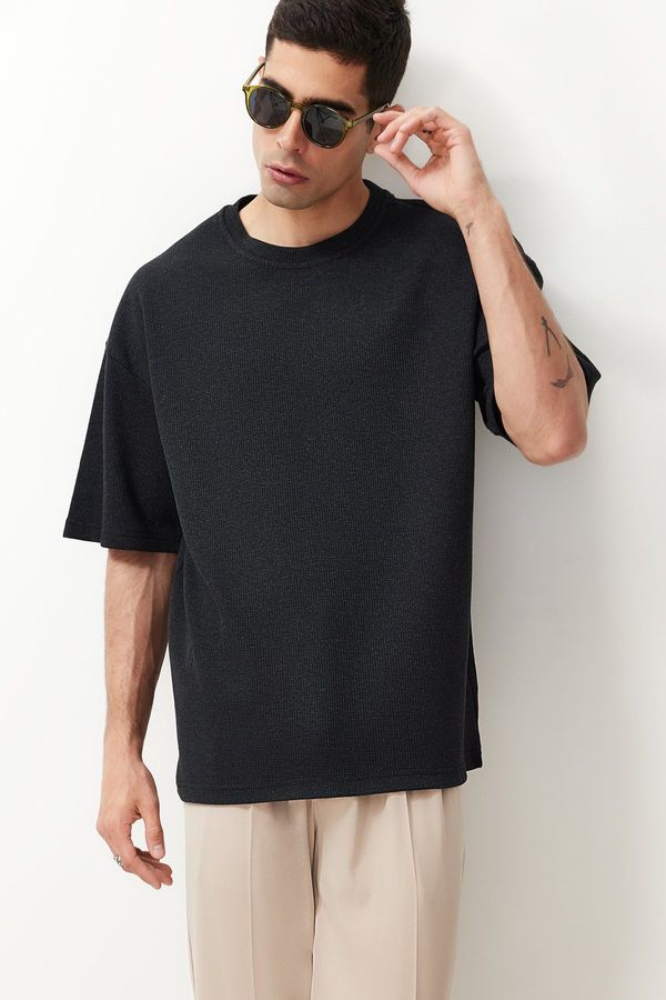 Trendyol Trendyol Basic Anthracite Oversize/Wide Cut Textured Waffle Short Sleeve T-Shirt