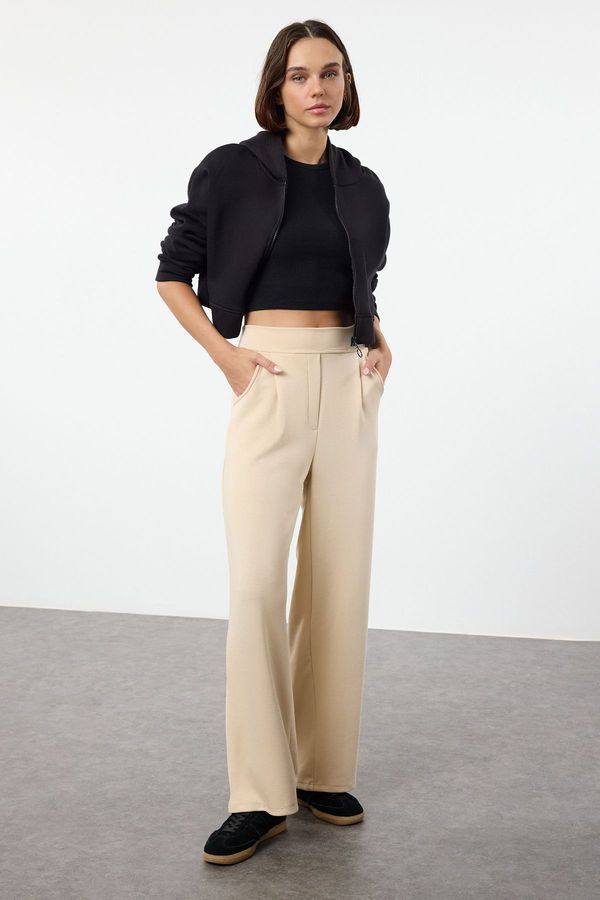 Trendyol Trendyol Beige Elastic Waist Pleated Detailed Carrot Trousers