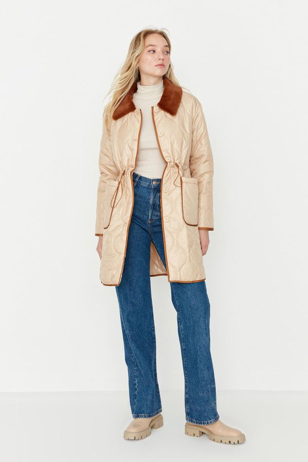 Trendyol Trendyol Beige Oversized Plush Collar Detailed Quilted Puffy Coats