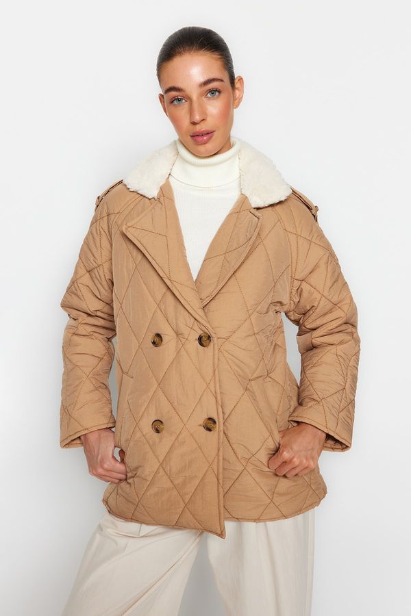 Trendyol Trendyol Beige Oversized Plush Detailed, Water-Repellent Quilted Coat