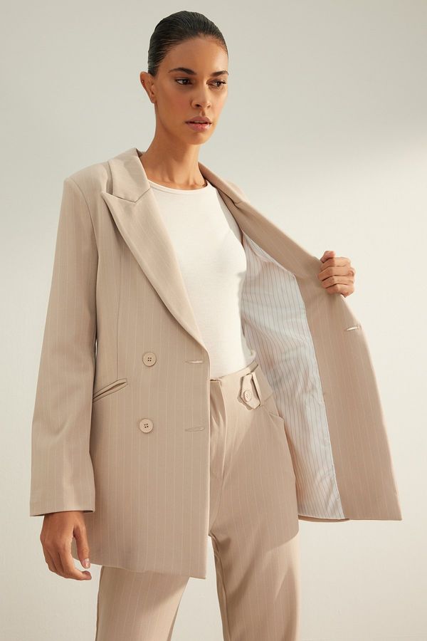 Trendyol Trendyol Beige Premium Striped Regular Lined Woven Blazer Jacket