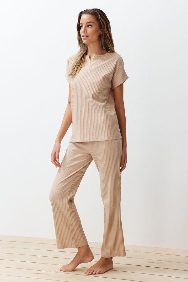 Trendyol Trendyol Beige Ribbed Collar Detailed Knitted Pajamas Set