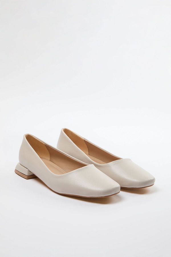 Trendyol Trendyol Beige Square Toe Low Heel Women's Ballerinas