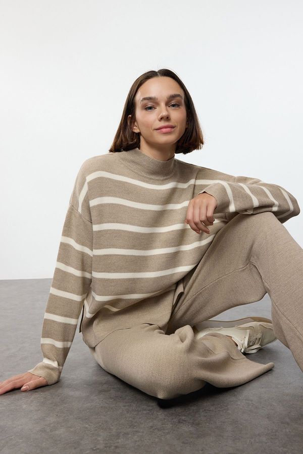 Trendyol Trendyol Beige Striped Knitted Trousers Top-Bottom Set