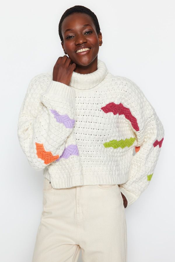 Trendyol Trendyol Beige Super Wide Fit Crop Turtleneck Knitwear Sweater