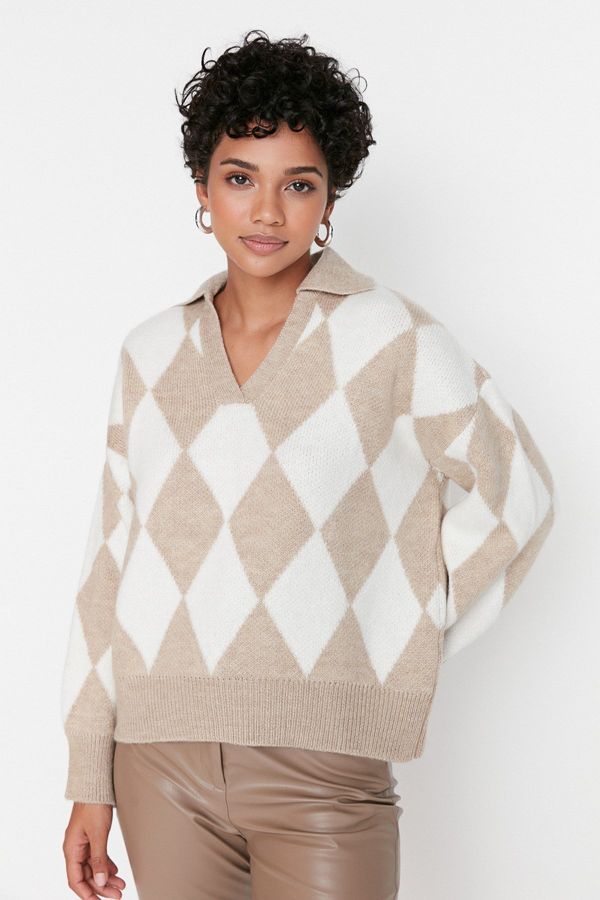Trendyol Trendyol Beige Wide Fit, Soft Textured, Patterned Knitwear Sweater