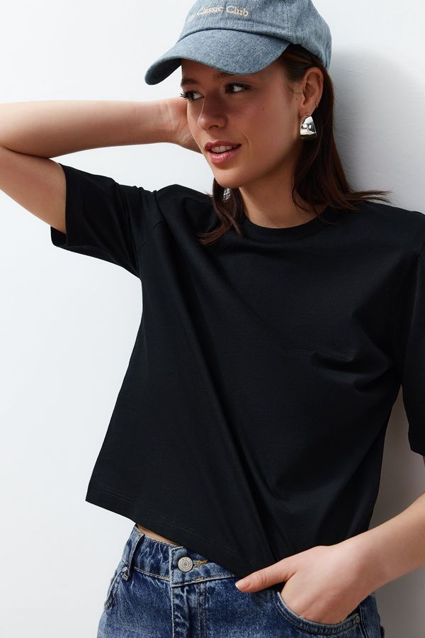 Trendyol Trendyol Black 100% Single Jersey Padded Crop Knitted T-Shirt
