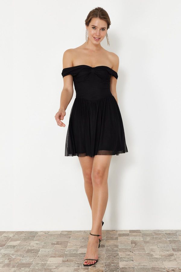 Trendyol Trendyol Black A-Cut Carmen Collar Woven Short Dress