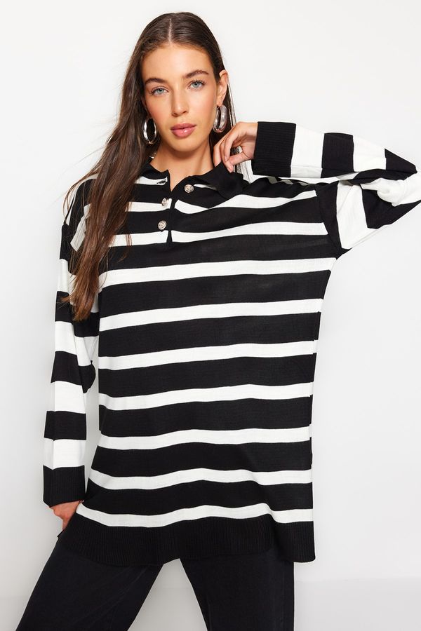 Trendyol Trendyol Black and White Polo Neck Striped Knitwear Sweater