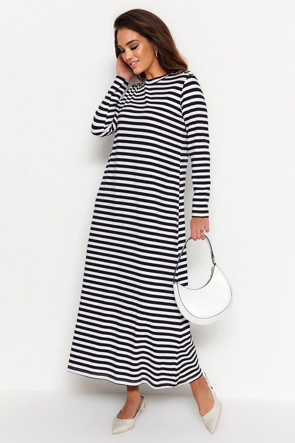 Trendyol Trendyol Black and White Shoulder Button Detailed Knitted Striped Dress