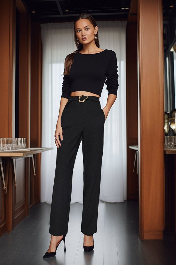 Trendyol Trendyol Black Belted Straight Cut Woven Trousers