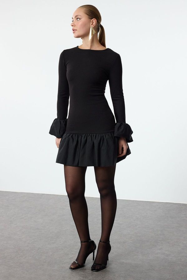 Trendyol Trendyol Black Body-Styling Balloon Skirt Detailed Knitted Short Dress