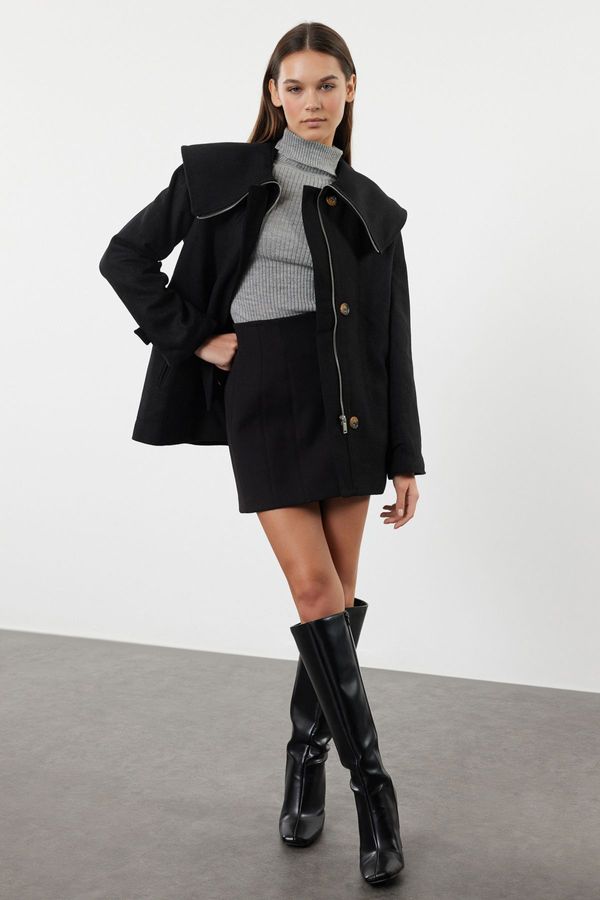 Trendyol Trendyol Black Collar Detailed Regular Midi Coat