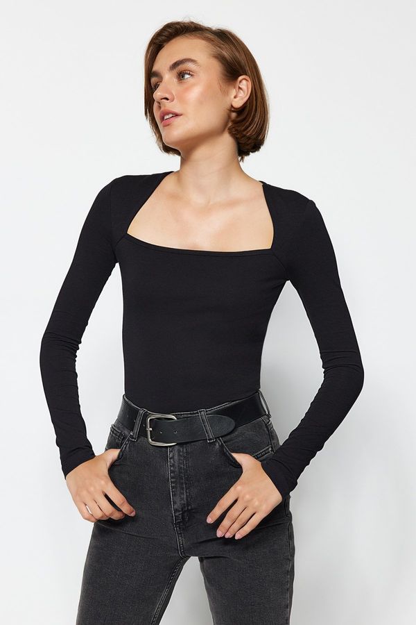 Trendyol Trendyol Black Cotton Stretchy Square Neck Fitted Blouse