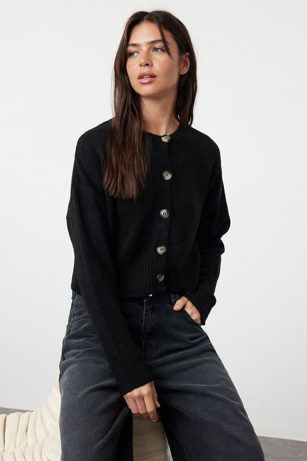 Trendyol Trendyol Black Crop Soft Texture Buttoned Knitted Cardigan